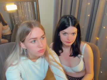 couple Free Live Cam Girls with annisbramson