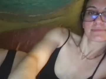 girl Free Live Cam Girls with littlered6