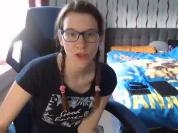 girl Free Live Cam Girls with xinnocence94x