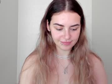 girl Free Live Cam Girls with emmycrystal_