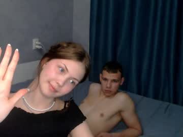 couple Free Live Cam Girls with luckysex_