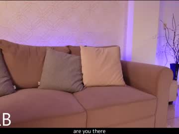 couple Free Live Cam Girls with _69596_flor_thi_320_31