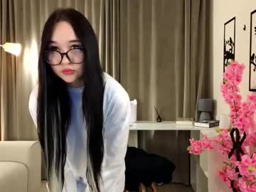 girl Free Live Cam Girls with kira_dram