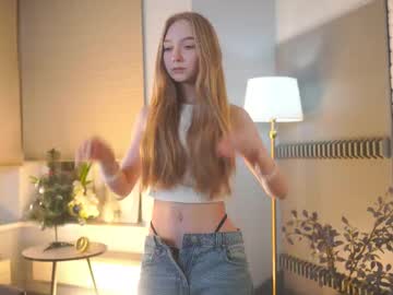 girl
        kyleepassley cam image #34099