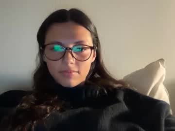 girl Free Live Cam Girls with greasybangs