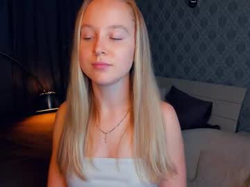 girl Free Live Cam Girls with nicolavanderbie