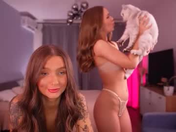 couple Free Live Cam Girls with crumblebabies