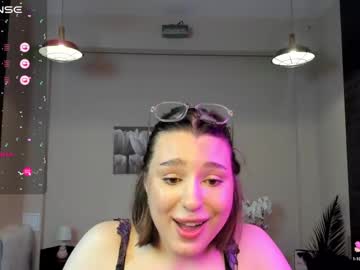 girl Free Live Cam Girls with kylieeangel