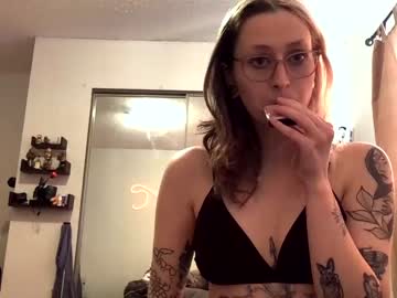 girl
        ashangel669 cam image #5125