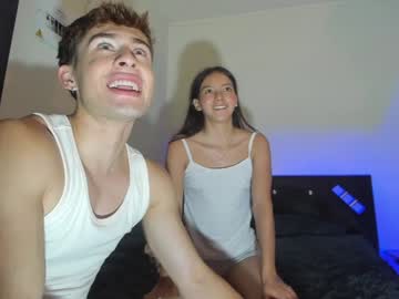 couple Free Live Cam Girls with sassysoulmates