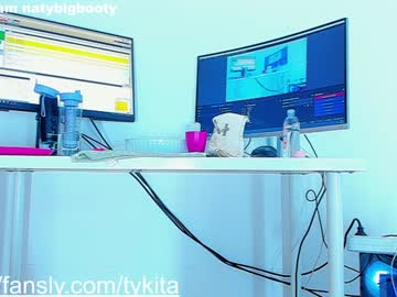 girl Free Live Cam Girls with tykita