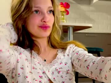 girl Free Live Cam Girls with mileyy_cutee