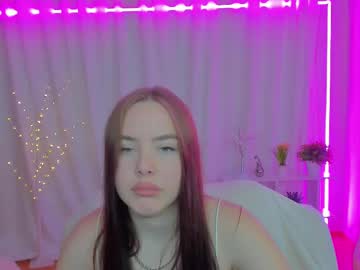 girl
        alice_blackk_ cam image #19031