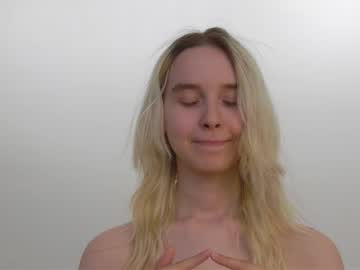 girl Free Live Cam Girls with ashly_cherry
