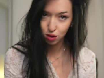 girl Free Live Cam Girls with lili_kissy_
