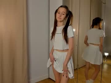 girl
        maebeste cam image #6424