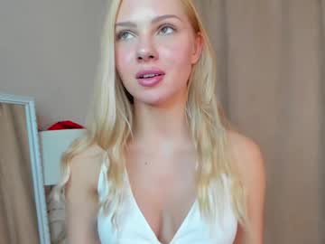 girl
        scarlett_yo_han_son cam image #15635