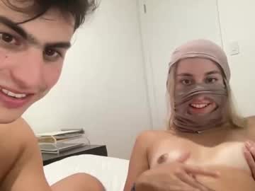 couple Free Live Cam Girls with nopiercings67