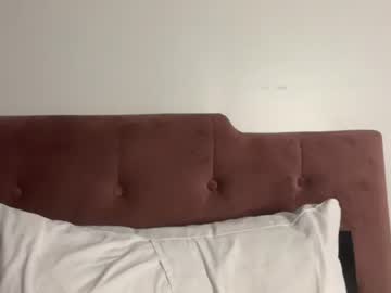 girl
        lucybluex cam image #28126