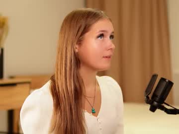 girl Free Live Cam Girls with elvinagallamore
