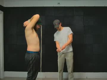 couple Free Live Cam Girls with caseyandfriends