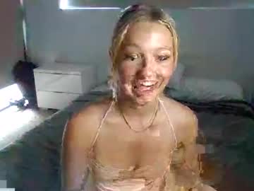 girl
        gisellestreams cam image #20544