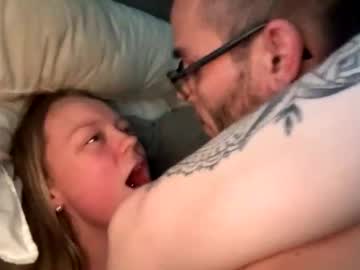 couple Free Live Cam Girls with mysterycouplexxxx