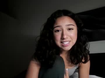 girl
        lioravane cam image #35285