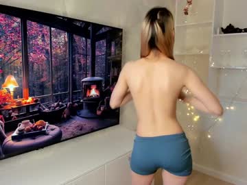 girl
        shelleybeech cam image #18114