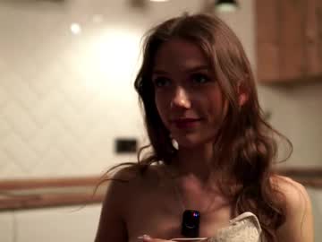 girl
        pazrapackii cam image #34046