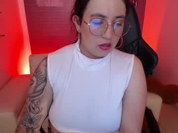 girl Free Live Cam Girls with kamilaadams