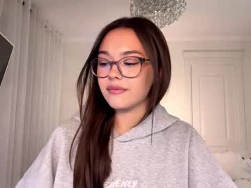 girl Free Live Cam Girls with louannbanter