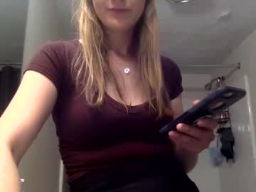 girl
        bellabae536413 cam image #15839