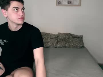 couple Free Live Cam Girls with loyliksi