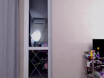 girl
        sunja_koval cam image #17148