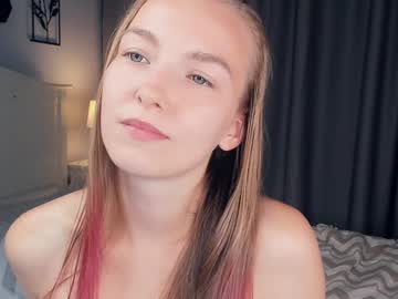 girl Free Live Cam Girls with fluttery_talk
