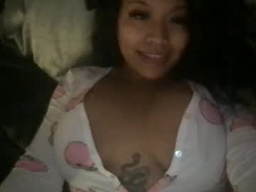 girl
        ohmyyleilani cam image #22216