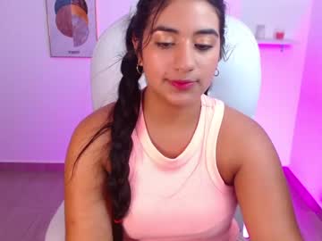 girl
        alliison_20 cam image #4629
