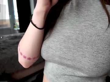 girl
        alter_sexego cam image #34121