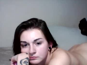 girl
        daintyjessie cam image #20074