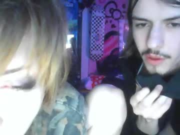 couple
        thotdogs cam image #20499
