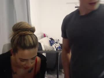 couple
        sexydeezz cam image #22189