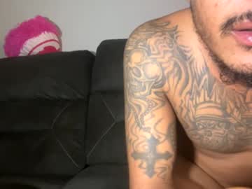 couple
        juicyyxx3 cam image #15690