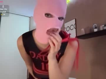 girl Free Live Cam Girls with thepinkmaskbabe
