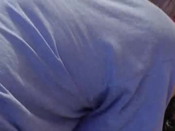 couple
        crownandkat cam image #34310