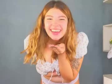 girl
        flirtnsmirkk cam image #17597