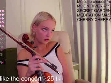 girl
        elly_shine_ cam image #13062