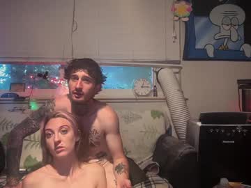 couple Free Live Cam Girls with ravenandbeastie