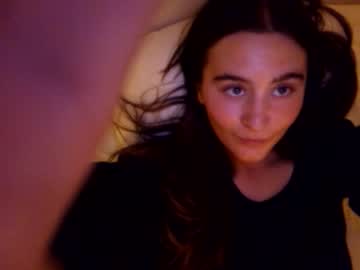 girl Free Live Cam Girls with freakylittlebitch69