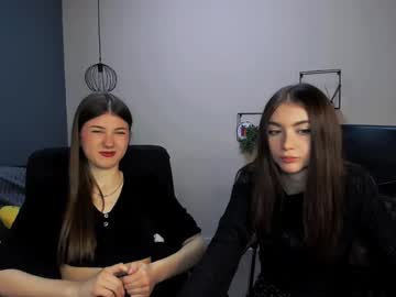 couple Free Live Cam Girls with lissa_night